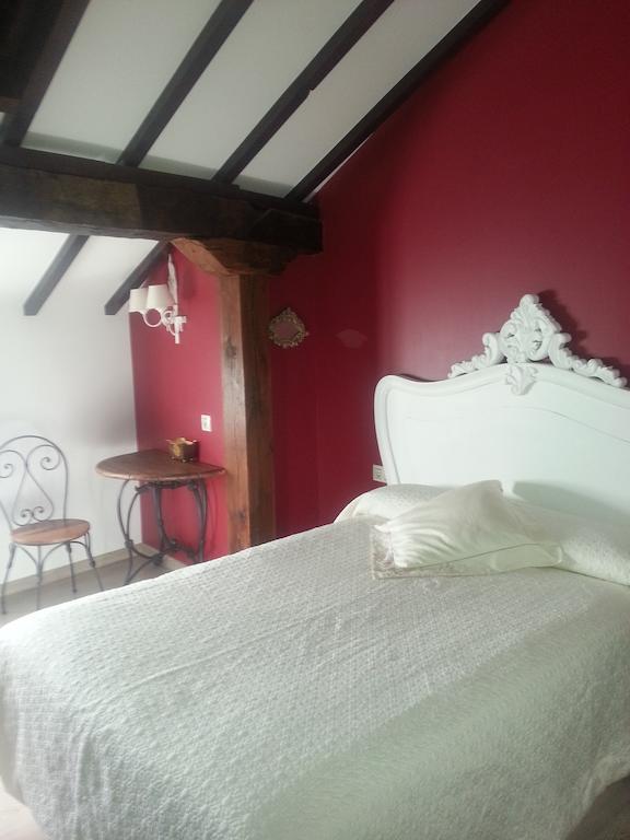 Hotel Rural La Casa Encanto Espinosa de los Monteros Chambre photo