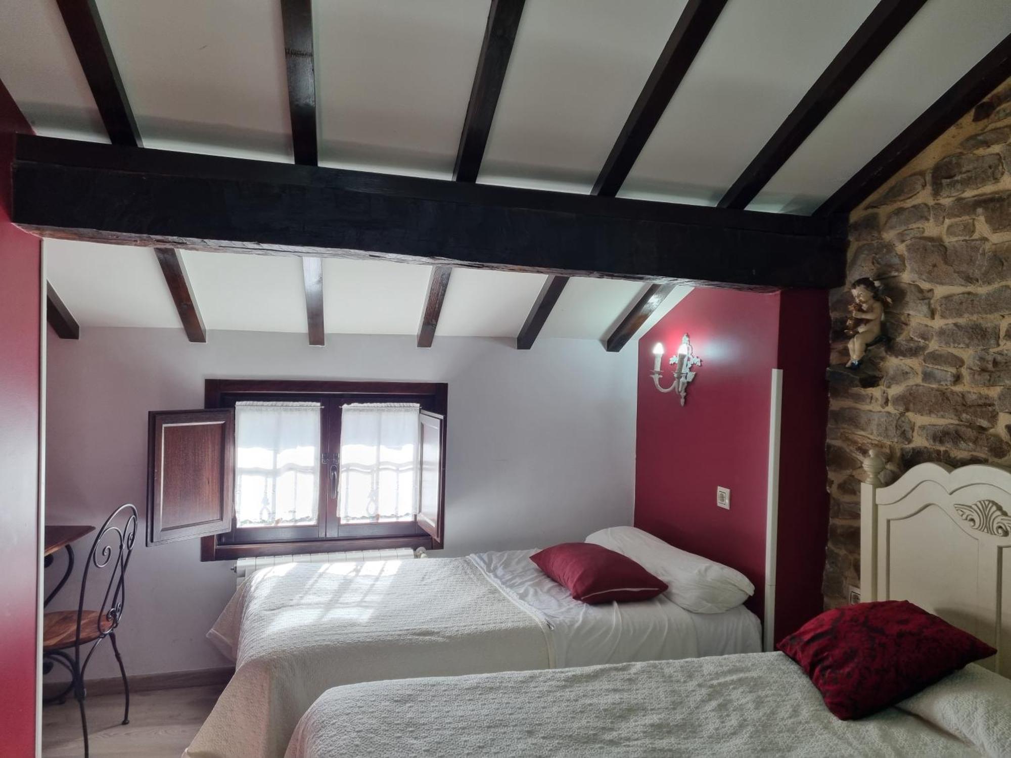 Hotel Rural La Casa Encanto Espinosa de los Monteros Extérieur photo